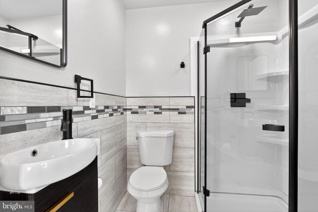 1808 W SUSQUEHANNA AVE, Philadelphia, PA 19121