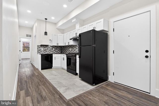 1808 W SUSQUEHANNA AVE, Philadelphia, PA 19121