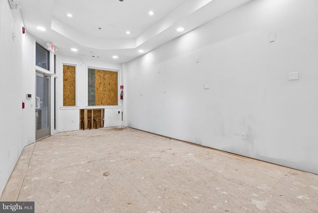 1808 W SUSQUEHANNA AVE, Philadelphia, PA 19121