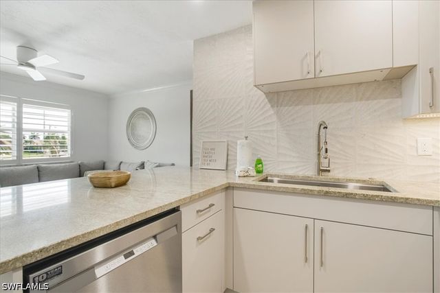 457 Tallwood ST 305, Marco Island, FL 34145