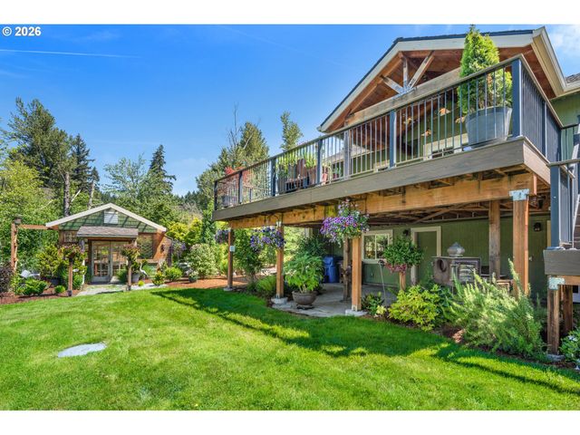 20300 Se HELZER Way, Damascus, OR 97089