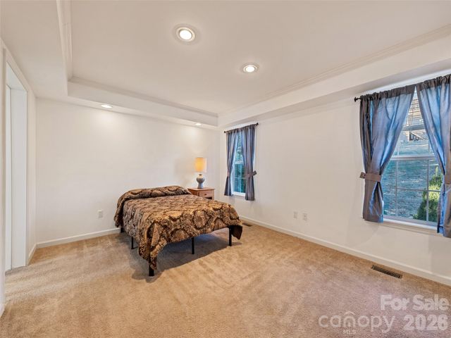 10 Enochs Way, Fletcher, NC 28732