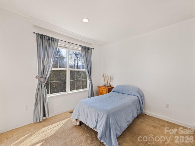 10 Enochs Way, Fletcher, NC 28732