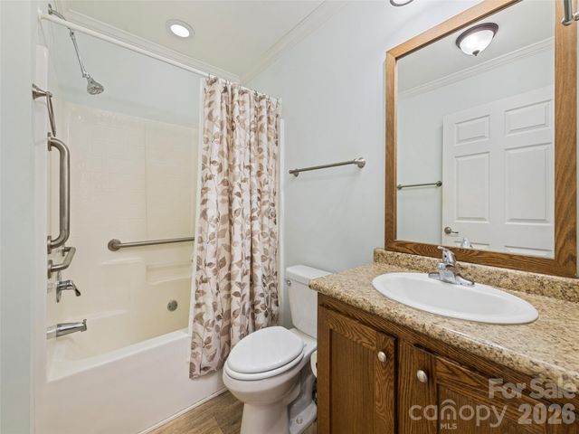 10 Enochs Way, Fletcher, NC 28732