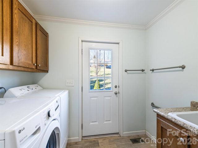 10 Enochs Way, Fletcher, NC 28732