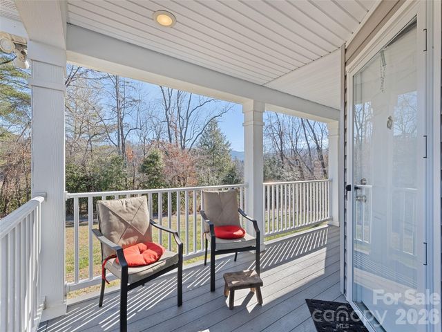 10 Enochs Way, Fletcher, NC 28732