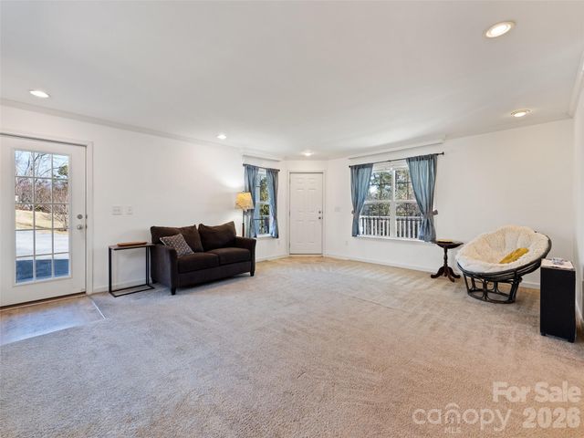 10 Enochs Way, Fletcher, NC 28732