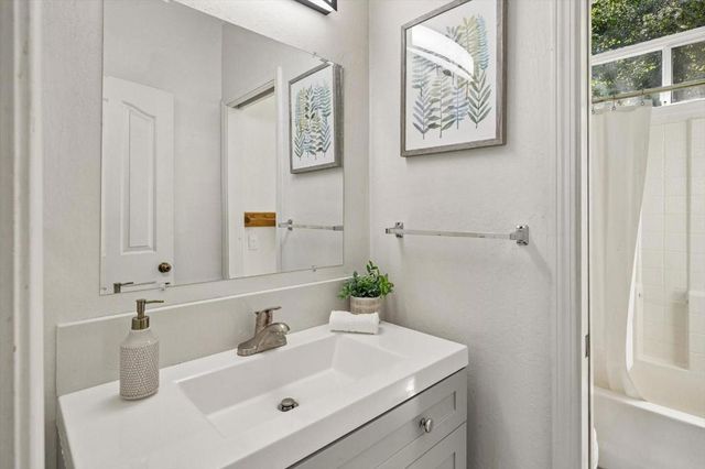 17415 Locust Drive, Los Gatos, CA 95033
