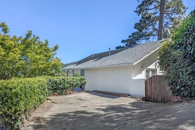 17415 Locust Drive, Los Gatos, CA 95033