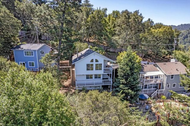 17415 Locust Drive, Los Gatos, CA 95033