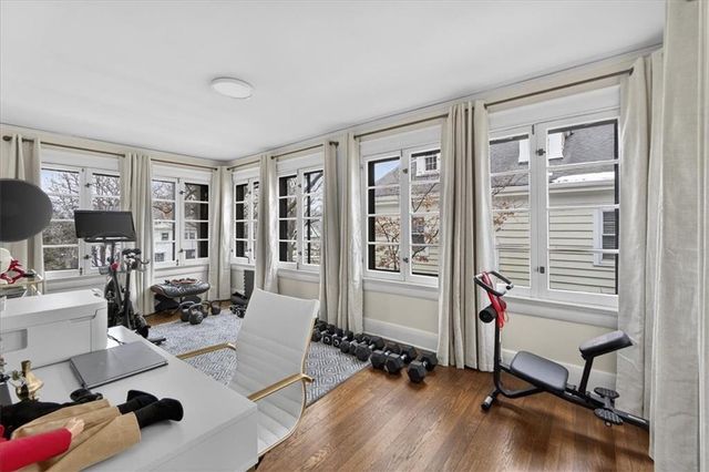 6016 Belleview Avenue, Kansas City, MO 64113