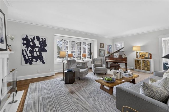 6016 Belleview Avenue, Kansas City, MO 64113