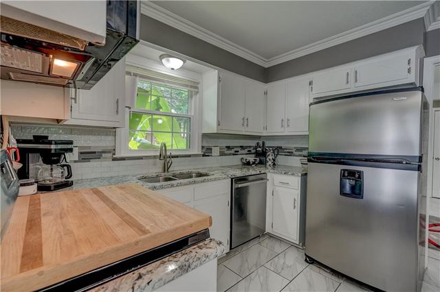 13206 Lowell Avenue, Grandview, MO 64030