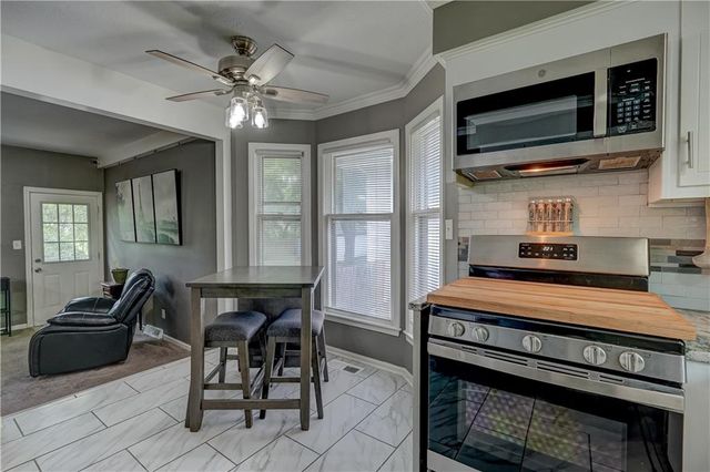 13206 Lowell Avenue, Grandview, MO 64030