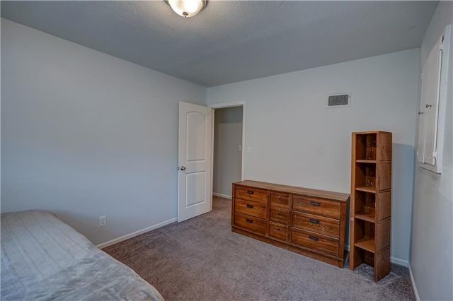 13206 Lowell Avenue, Grandview, MO 64030