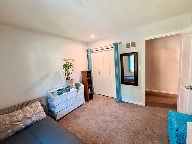 13206 Lowell Avenue, Grandview, MO 64030