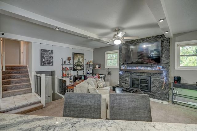 13206 Lowell Avenue, Grandview, MO 64030