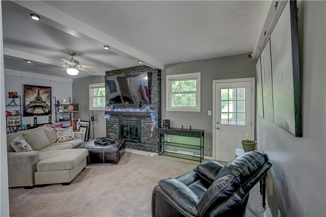 13206 Lowell Avenue, Grandview, MO 64030