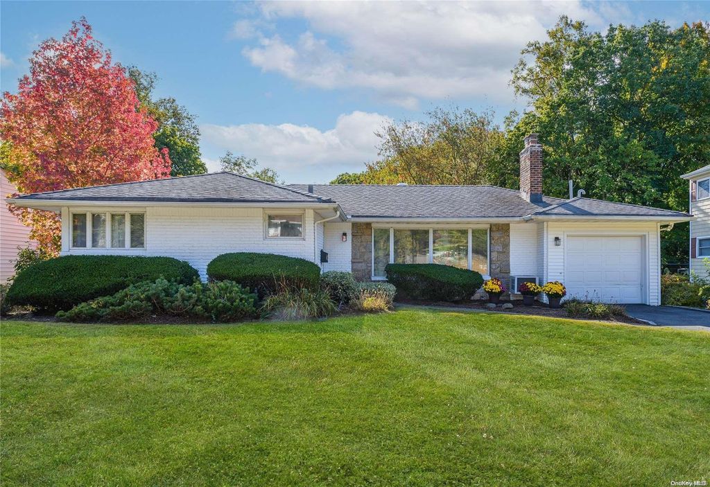 6 Jeannette Drive, Port Washington, NY 11050
