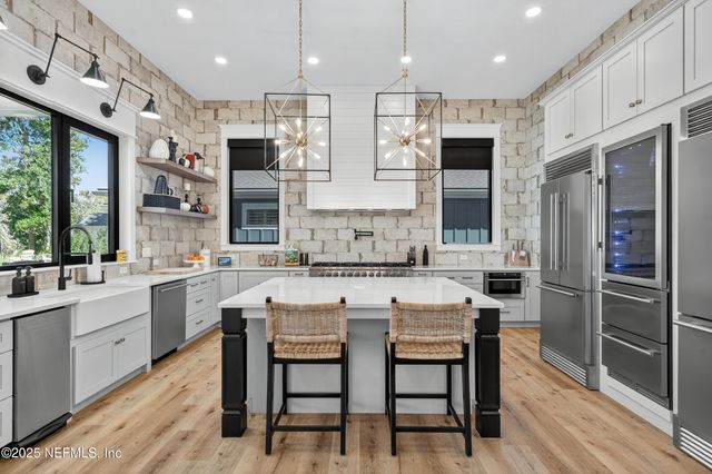 4162 RIVERVIEW Circle, Green Cove Springs, FL 32043