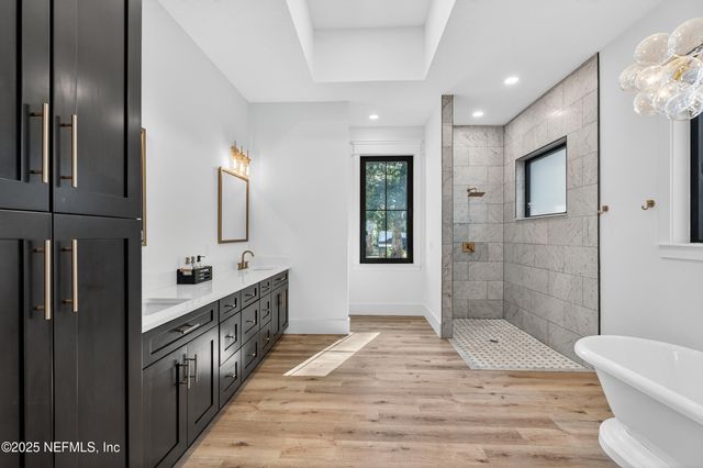 4162 RIVERVIEW Circle, Green Cove Springs, FL 32043