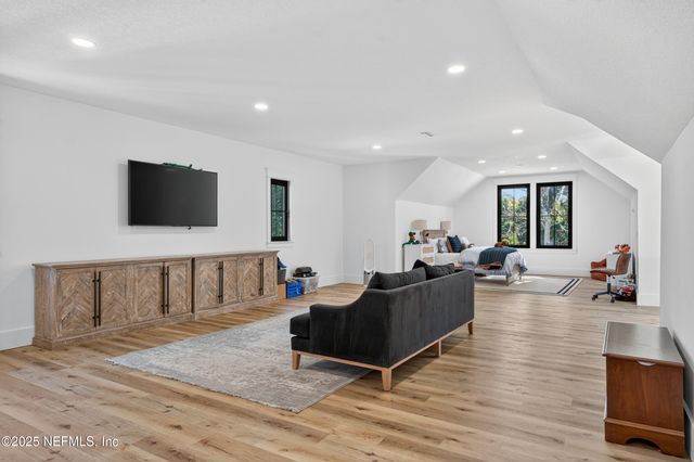 4162 RIVERVIEW Circle, Green Cove Springs, FL 32043