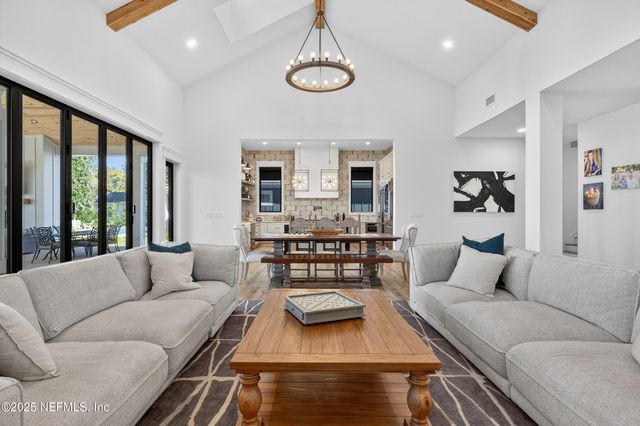 4162 RIVERVIEW Circle, Green Cove Springs, FL 32043