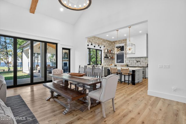 4162 RIVERVIEW Circle, Green Cove Springs, FL 32043