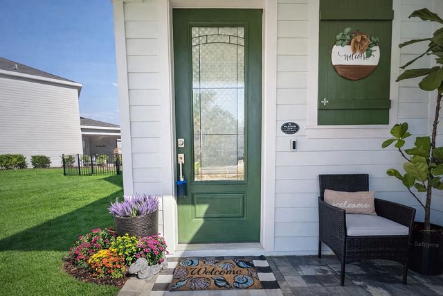 262 Killarney Ave, St Johns, FL 32259