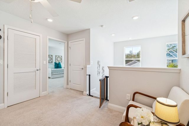 262 Killarney Ave, St Johns, FL 32259