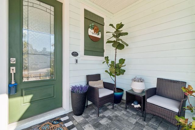 262 Killarney Ave, St Johns, FL 32259