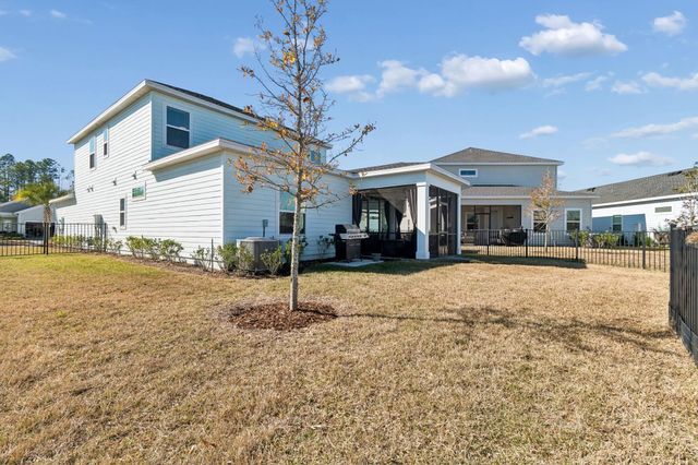 262 Killarney Ave, St Johns, FL 32259