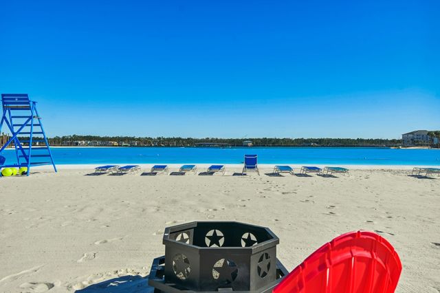 262 Killarney Ave, St Johns, FL 32259