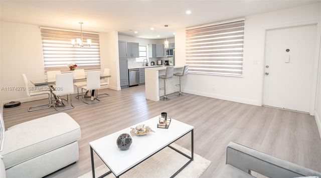 5300 Washington St T227, Hollywood, FL 33021