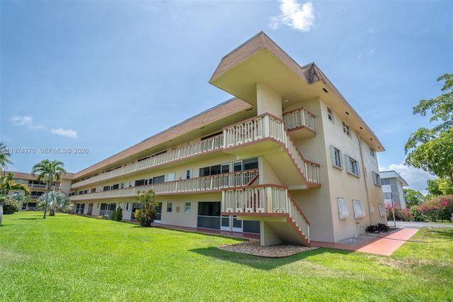 5300 Washington St T227, Hollywood, FL 33021