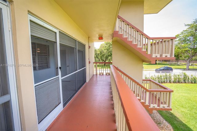 5300 Washington St T227, Hollywood, FL 33021