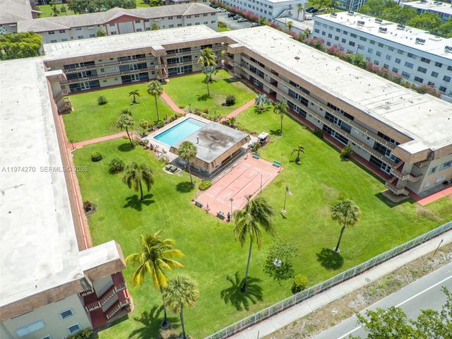 5300 Washington St T227, Hollywood, FL 33021