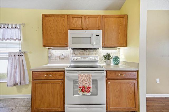 25337 LEXINGTON OAKS BOULEVARD, Wesley Chapel, FL 33544