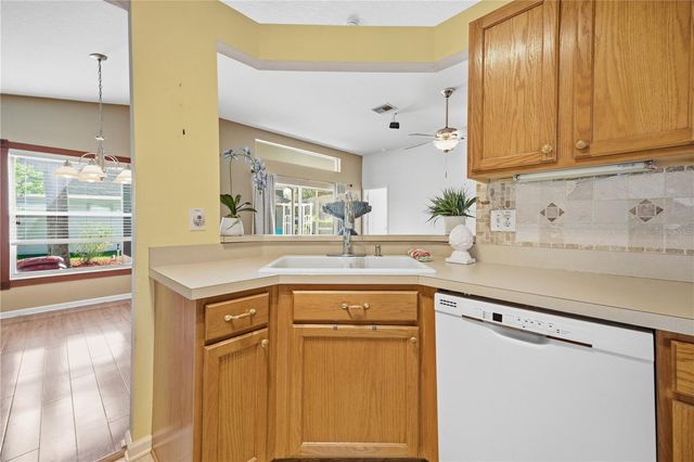 25337 LEXINGTON OAKS BOULEVARD, Wesley Chapel, FL 33544