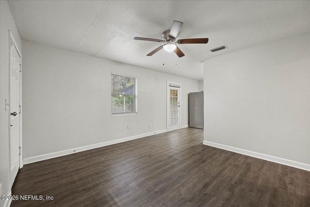 10533 ARENDAL Road, Jacksonville, FL 32218