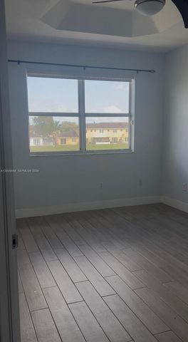1017 NE 42nd Pl 1017, Homestead, FL 33033