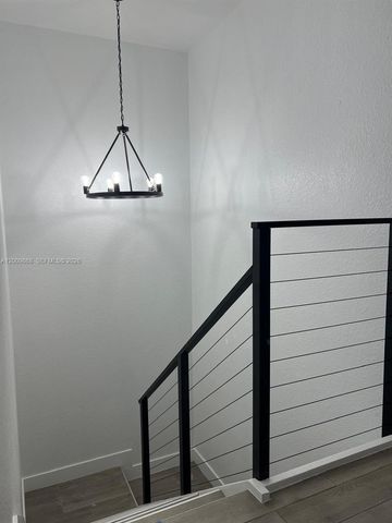 1017 NE 42nd Pl 1017, Homestead, FL 33033