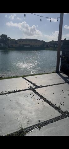 1017 NE 42nd Pl 1017, Homestead, FL 33033