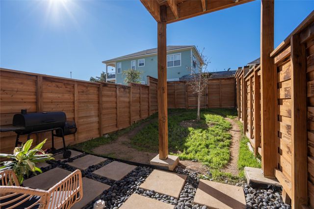 21201 Portsmouth CV 5, Lago Vista, TX 78645