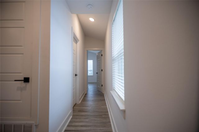 21201 Portsmouth CV 5, Lago Vista, TX 78645