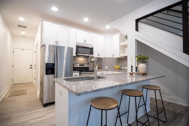 21201 Portsmouth CV 5, Lago Vista, TX 78645