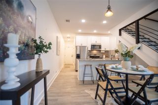 21201 Portsmouth CV 5, Lago Vista, TX 78645