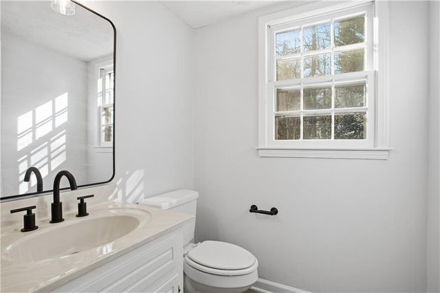 653 Parkcrest NE Place, Marietta, GA 30068