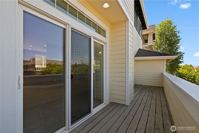1447 Cherry Avenue, Fircrest, WA 98466