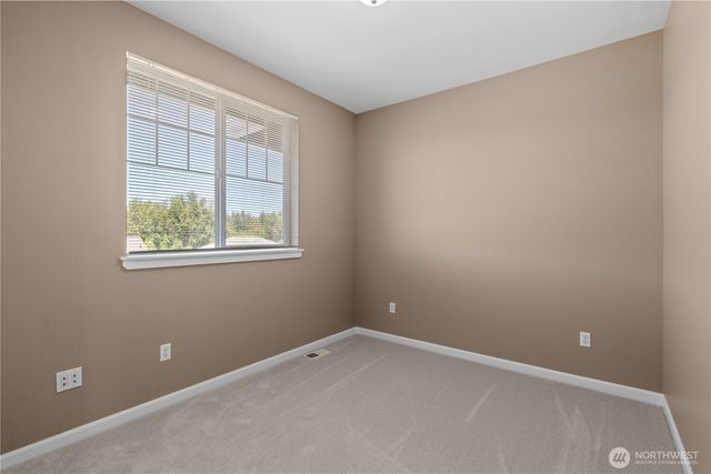 1447 Cherry Avenue, Fircrest, WA 98466